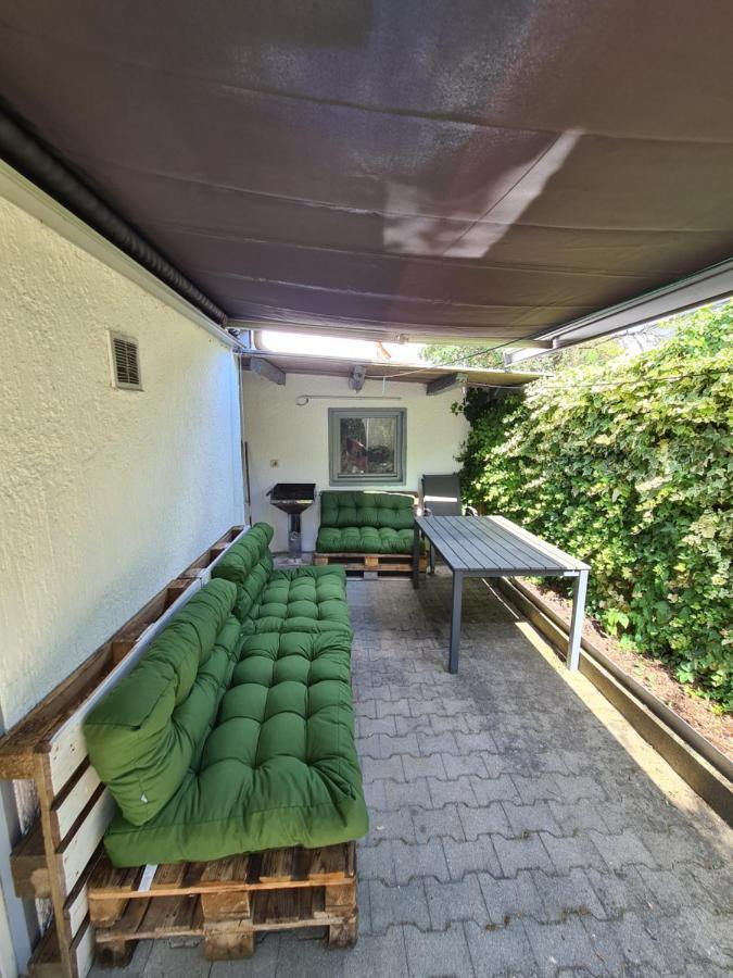 Haus Mitten In Herzen Von ギュンツブルク エクステリア 写真